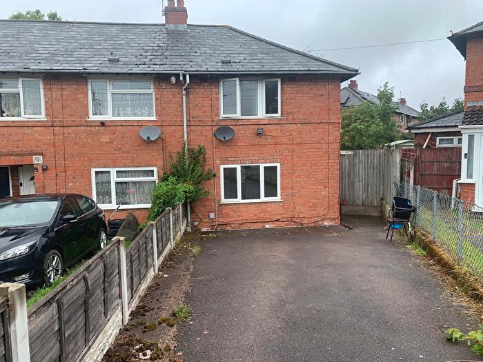 3 Bedroom End Of Terrace House To Rent In Fieldhead Road, Tyseley, B11