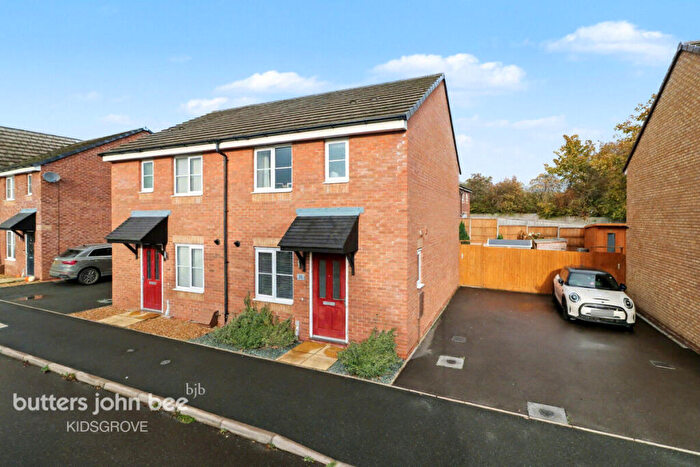 3 Bedroom Semi Detached House For Sale In Bambury Drive, Stoke-On-Trent, ST7