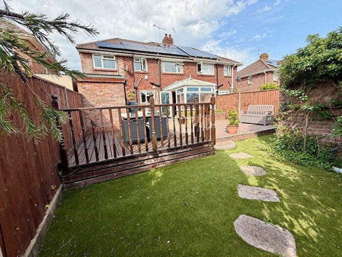 3 Bedroom Semi-Detached House For Sale In Scott Close, Poole, BH12