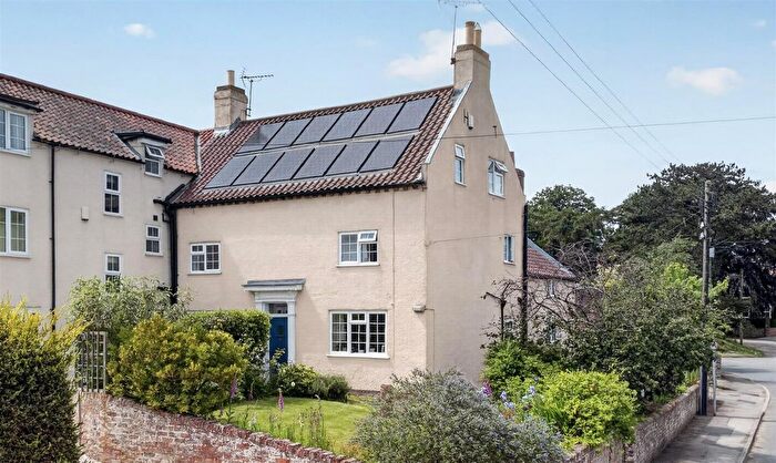 5 Bedroom Detached House For Sale In Tholthorpe, York, YO61