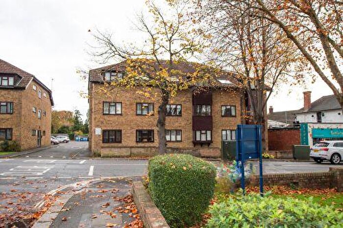 1 Bedroom Flat For Sale In London Road, Burgess Hill, West Sussex, RH15