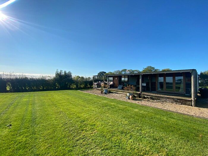 2 Bedroom Detached House To Rent In Crudwell Lane, Upper Chedglow, SN16