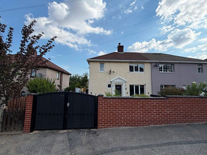3 Bedroom Semi Detached House To Rent In Coronation Avenue, Shafton, S72