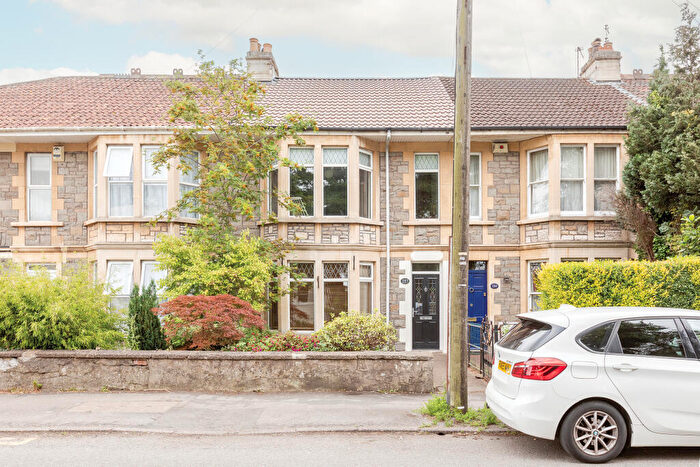 3 Bedroom Terraced House For Sale In Downend Road, Downend, BS16