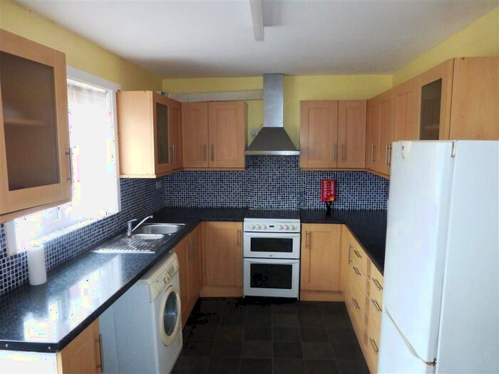 2 Bedroom Property To Rent In Cell Barnes Lane, St.Albans, AL1