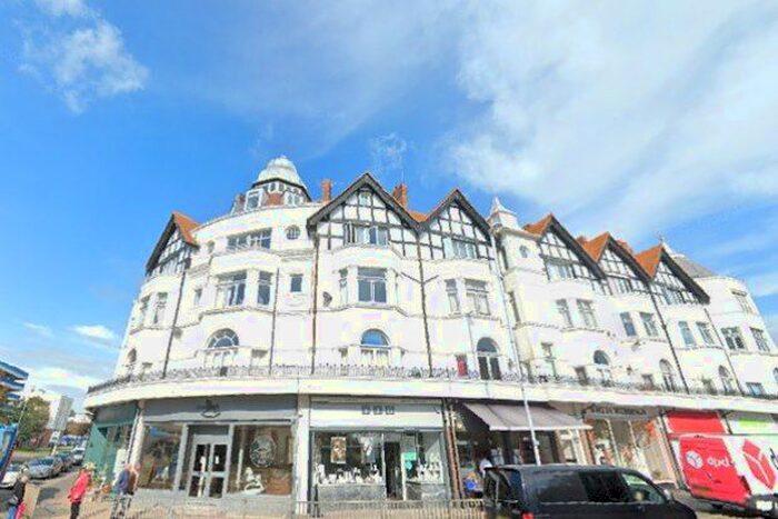 4 Bedroom Maisonette To Rent In Brighton Road, Worthing, BN11