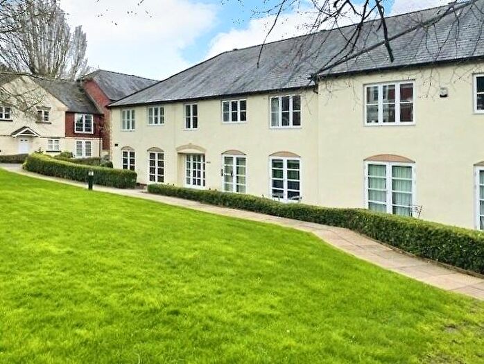 2 Bedroom Flat To Rent In Willow House, Lucas Court, Leamington Spa, CV32