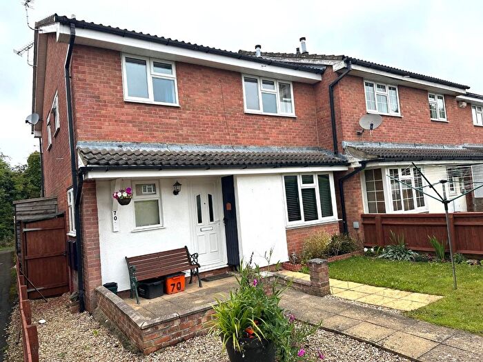 2 Bedroom End Of Terrace House To Rent In Gifford Road, Stratton, Swindon, SN3