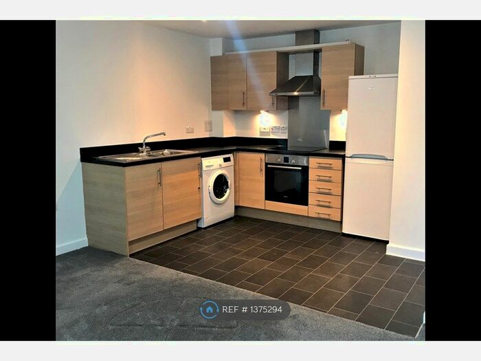 1 Bedroom Flat To Rent In Issac House, Gosport, PO12