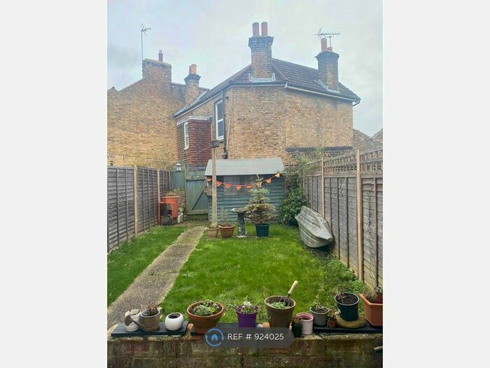 3 Bedroom Terraced House To Rent In Duncan Road, Ramsgate, CT11