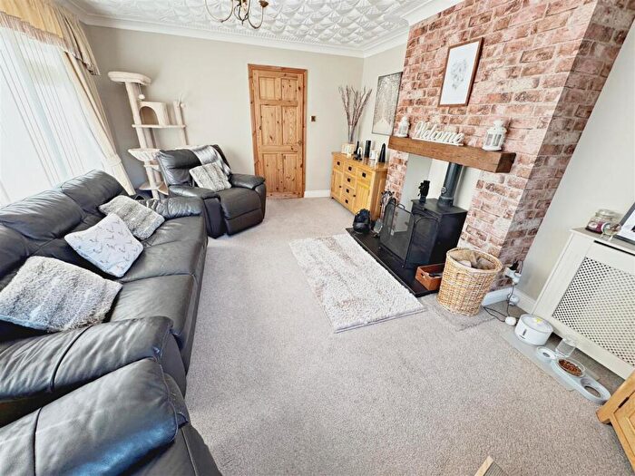 2 Bedroom Detached Bungalow For Sale In Sea Dyke Way, Marshchapel, Grimsby, East Lindsey, DN36