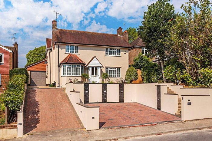 5 Bedroom Detached House For Sale In Wray Lane, Reigate, Surrey, RH2