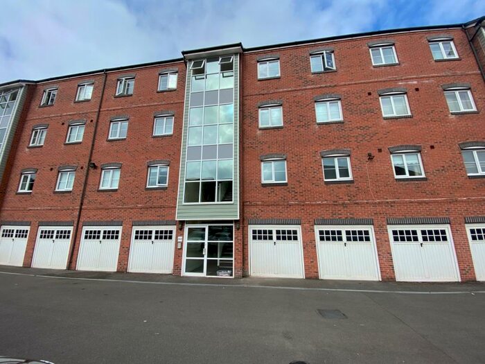 2 Bedroom Apartment To Rent In Chandley Wharf, Warwick, CV34