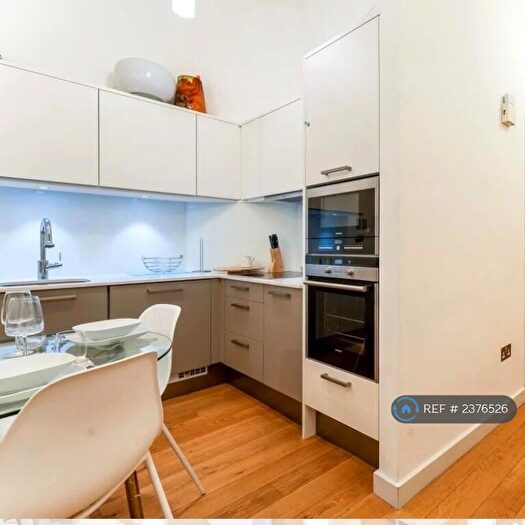 1 Bedroom Flat To Rent In Simpson Loan, Edinburgh, EH3