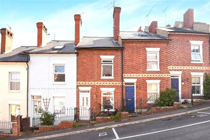 3 Bedroom Terraced House To Rent In Hill Street, Reading, Berkshire, RG1