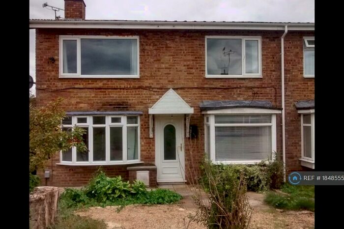 3 Bedroom End Of Terrace House To Rent In Lime Kiln, Royal Wootton Bassett, Swindon, SN4