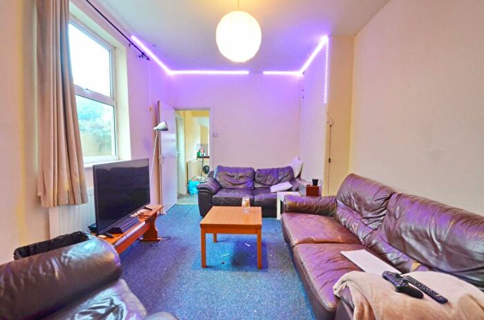 5 Bedroom Terraced House To Rent In Dongola Road, Bristol, BS7