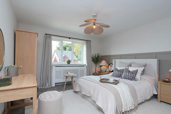 3 Bedroom House To Rent In Nicholson Court, Kidderminster, DY10