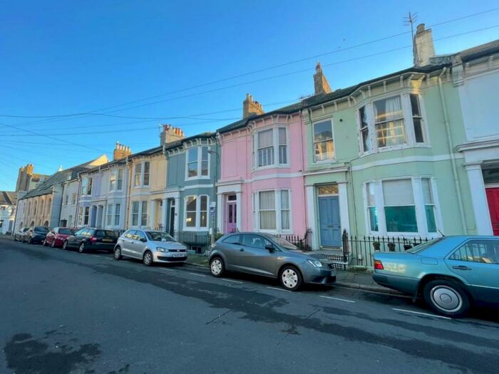 1 Bedroom Flat To Rent In Sudeley Street, Brighton, East Sussex, BN2