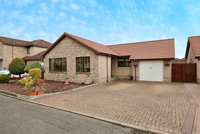 3 Bedroom Bungalow For Sale In Normandy Place, Rosyth, Dunfermline, KY11