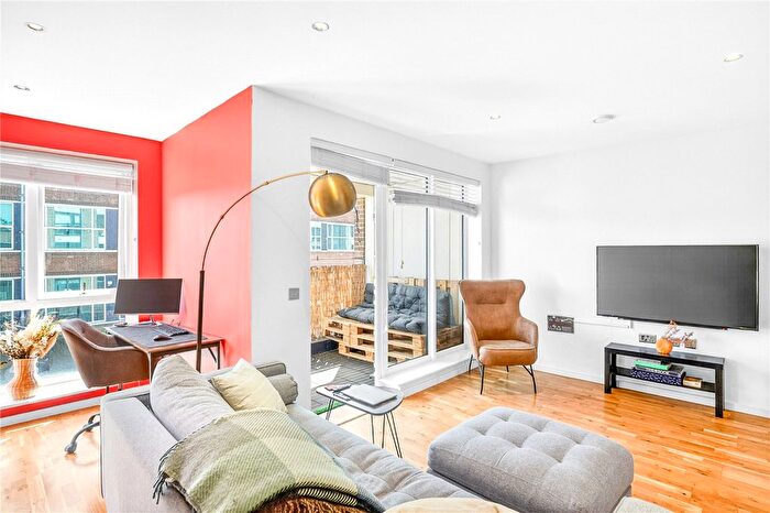 1 Bedroom Flat For Sale In Fulbourne Road, Walthamstow, London, E17