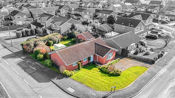 3 Bedroom Bungalow For Sale In Teign, Hockley, Tamworth, Staffordshire, B77