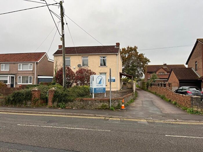 2 Bedroom Detached House For Sale In Newport Road, Caldicot, Monmouthshire, NP26
