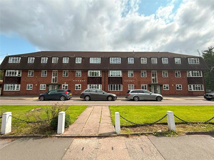 2 Bedroom Apartment For Sale In Wilmslow Road, Didsbury Village, M20