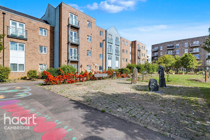 1 Bedroom Apartment For Sale In Engledow Drive, Cambridge, CB4