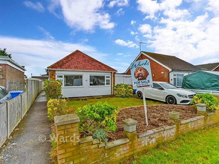 3 Bedroom Detached Bungalow For Sale In Danes Drive, Bayview, Kent, ME12