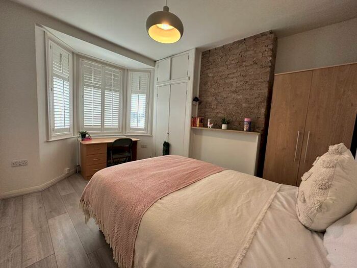 5 Bedroom Terraced House To Rent In Ewhurst Road, Brighton, BN2