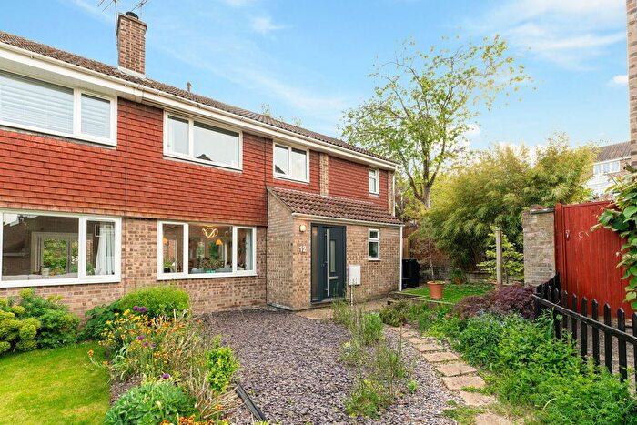 4 Bedroom Semi-Detached House For Sale In Manor Farm Road, Salisbury, SP1