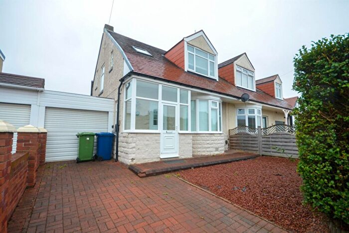 3 Bedroom Semi-Detached House To Rent In Tudor Grove, Humbledon, SR3