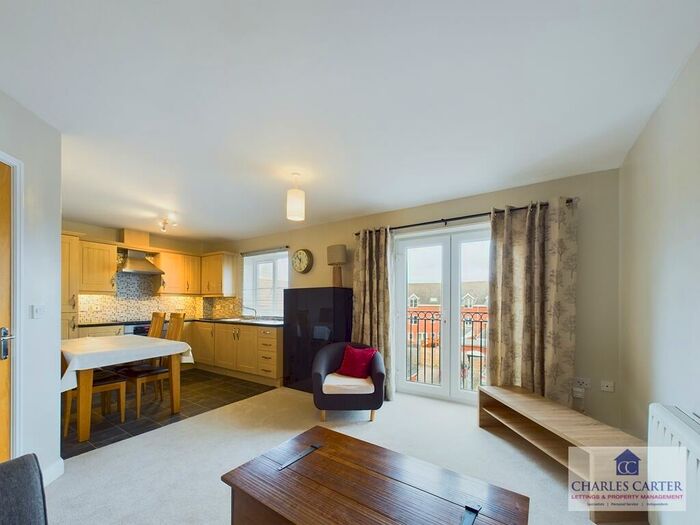 2 Bedroom Flat To Rent In Dunlin Terrace, Pilgrove Way, Cheltenham, GL51