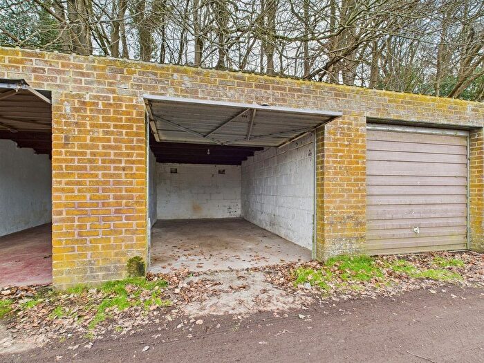 Property For Sale In Garage, Grey Row, Ruthvenfield, PH1