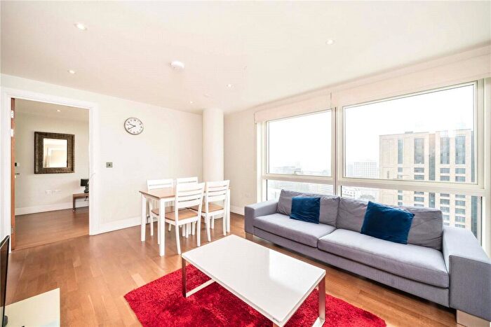 2 Bedroom Flat To Rent In Whitechapel High Street, London, E1