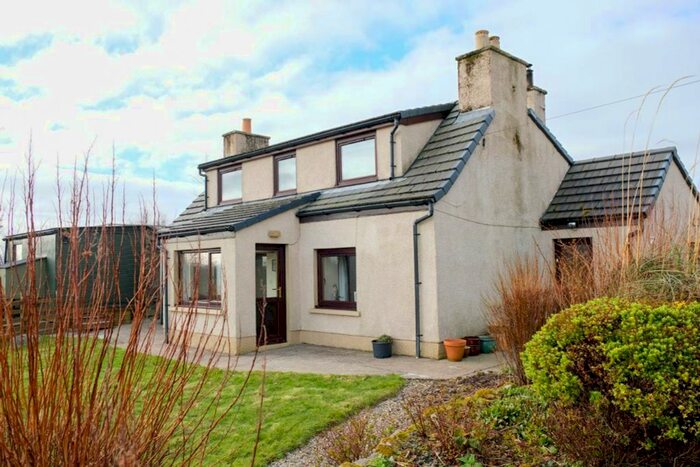 3 Bedroom Detached House For Sale In Leurbost, Lochs, Isle Of Lewis, HS2