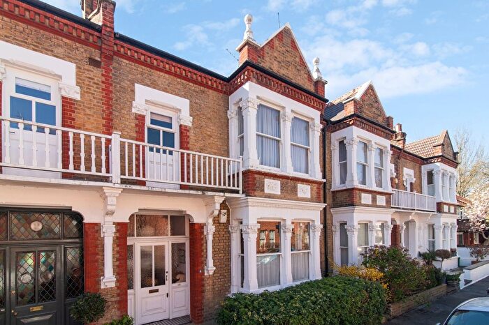 5 Bedroom Terraced House For Sale In Cedars Road, Barnes, SW13