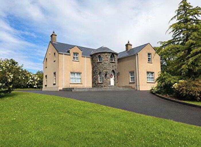 4 Bedroom Detached House For Sale In Tonaghmore Road, Dromore, BT25