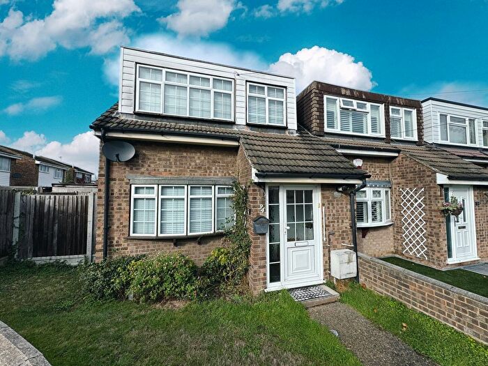 3 Bedroom End Terrace House For Sale In Calder, East Tilbury, RM18