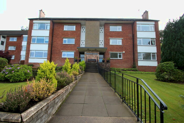 2 Bedroom Flat To Rent In Herndon Court, Newton Mearns, G77