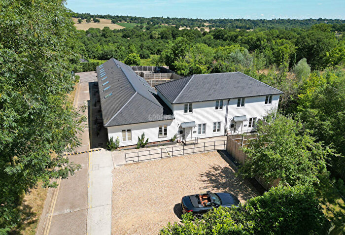 3 Bedroom Semi-Detached House For Sale In St Vincents Lane, Mill Hill Village, NW7