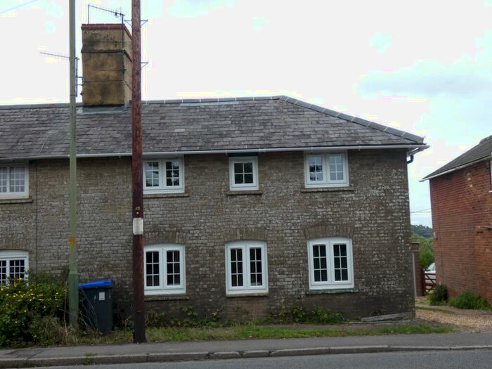 3 Bedroom Terraced House To Rent In High Road, Britford, Salisbury, Wiltshire, SP5