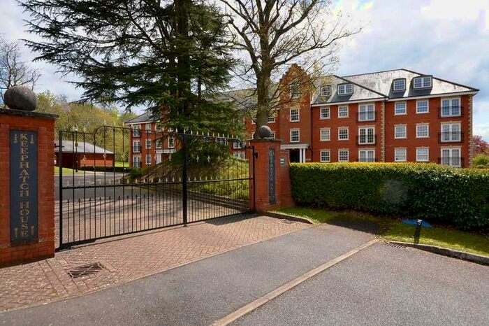 2 Bedroom Apartment To Rent In Montague Close, Wokingham, RG40