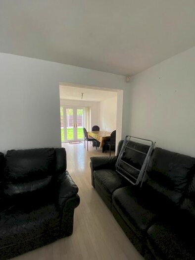 4 Bedroom Detached House To Rent In Beman Close, Leicester, LE4