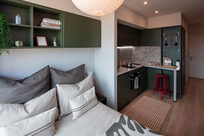 Studio To Rent In Palmerston Road, Harrow, Middlesex, HA3