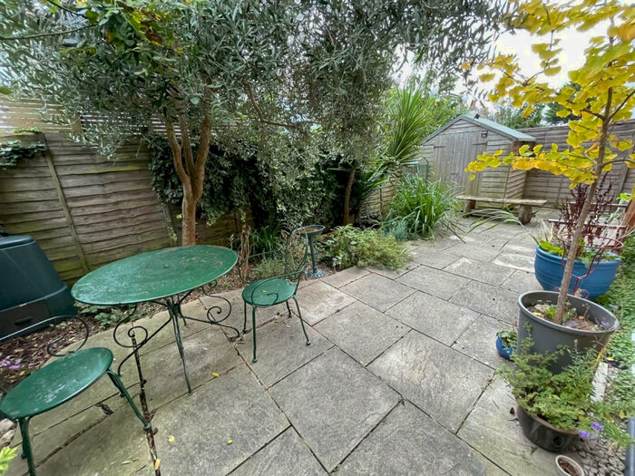 2 Bedroom Flat To Rent In Rugby Place, Brighton, BN2