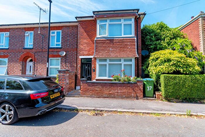 3 Bedroom Detached House For Sale In Wolseley Road, Shirley, Southampton, SO15