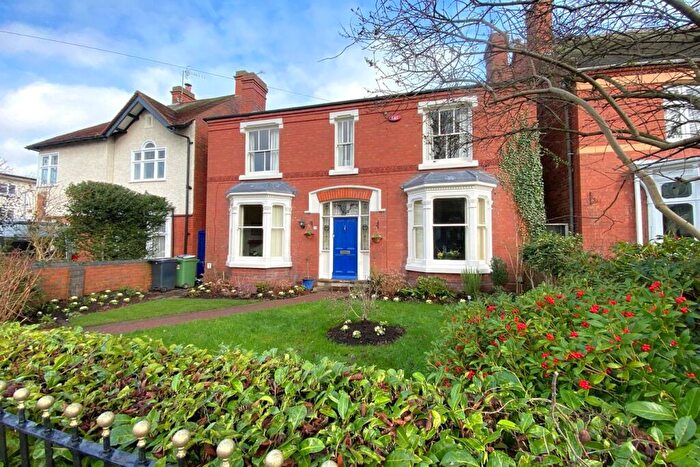 3 Bedroom Detached House For Sale In South Road, Norton, Stourbridge, DY8