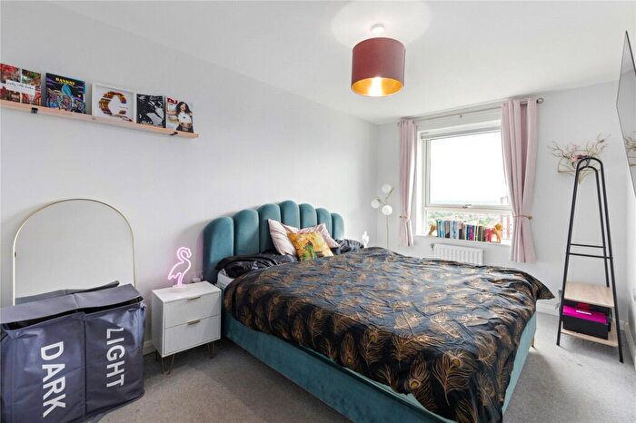 2 Bedroom Apartment To Rent In Rivers Apartments, Cannon Road, London, N17